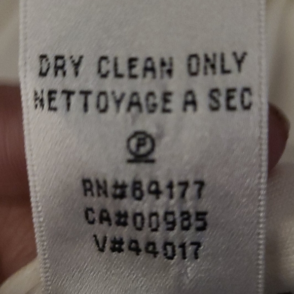 Dianne Von Furstenberg white blazer - Picture 11 of 11